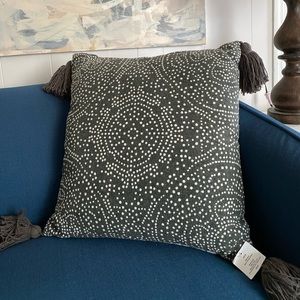 Home decorative throw pillow